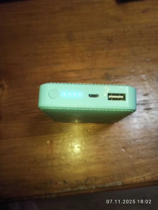 продам повербанки 1200, 3600, 10000