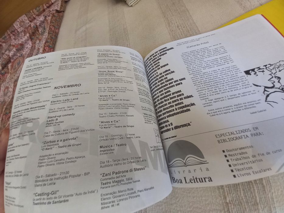 Dois exemplares revista Nome anos noventa Leiria