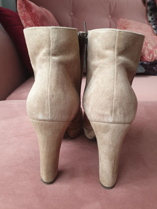 Botki zamszowe intershoe 39