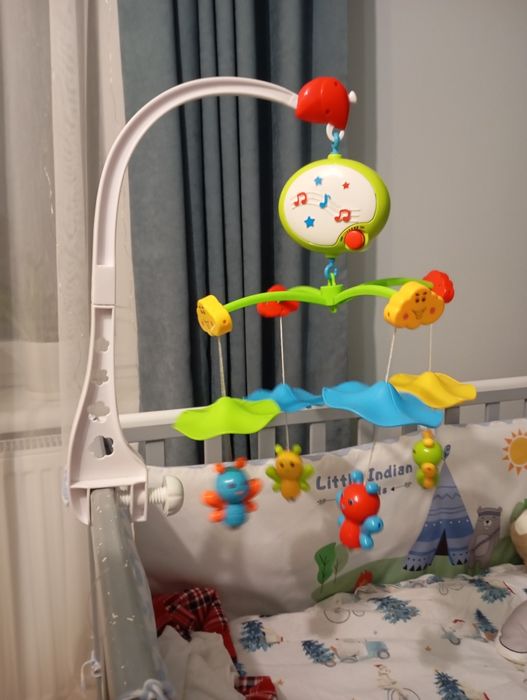 Дитячий музичний мобіль "Казкові сни" з колисковими українською мовою