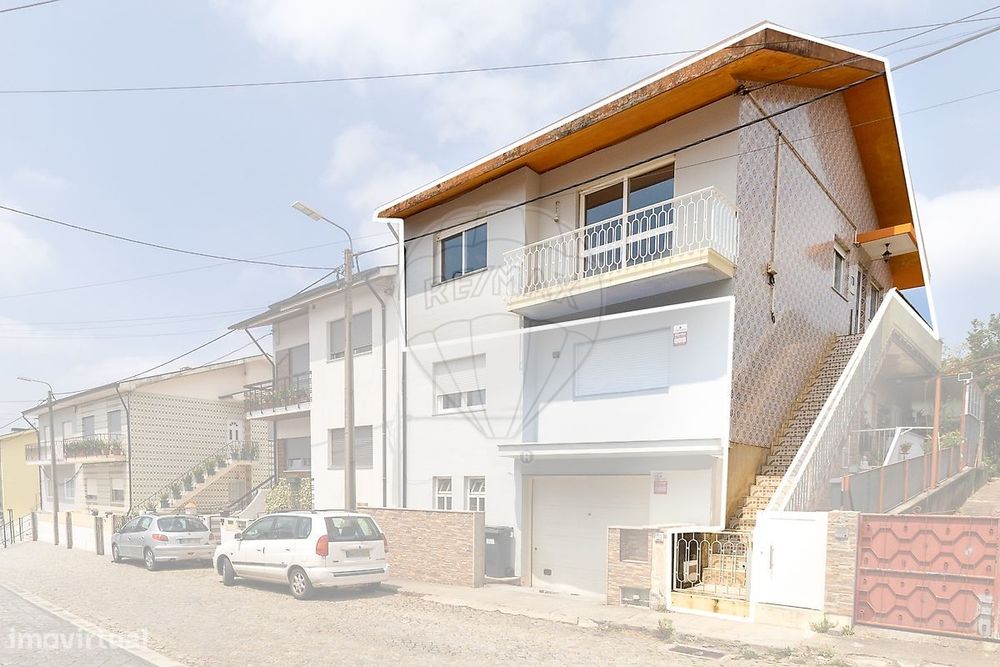 Moradia T3 para arrendamento