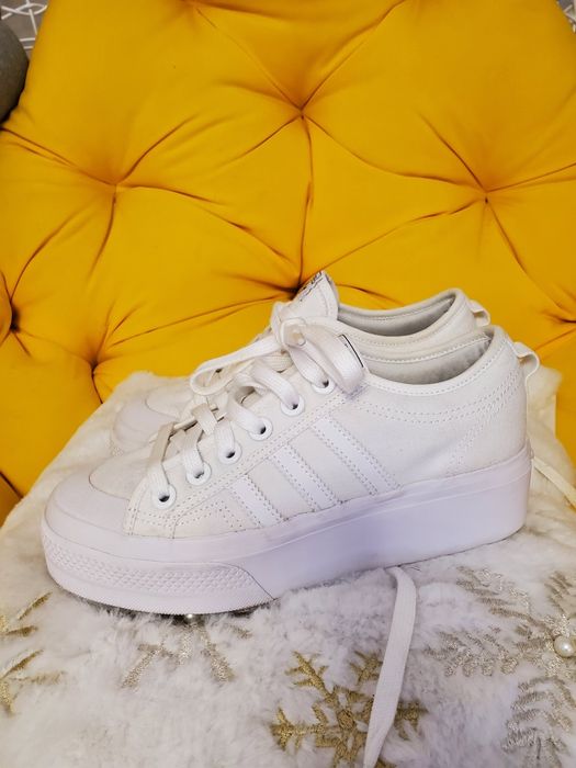 Фірмове взуття, дуже якісне та стильне