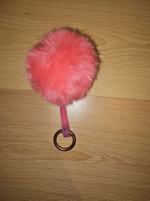 Porta chaves ou para anexar à mochila