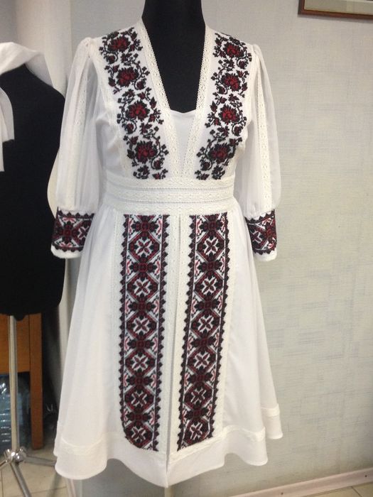 Невероятное платье вышитое бисером! Свадьба, выступления! 52-54р.