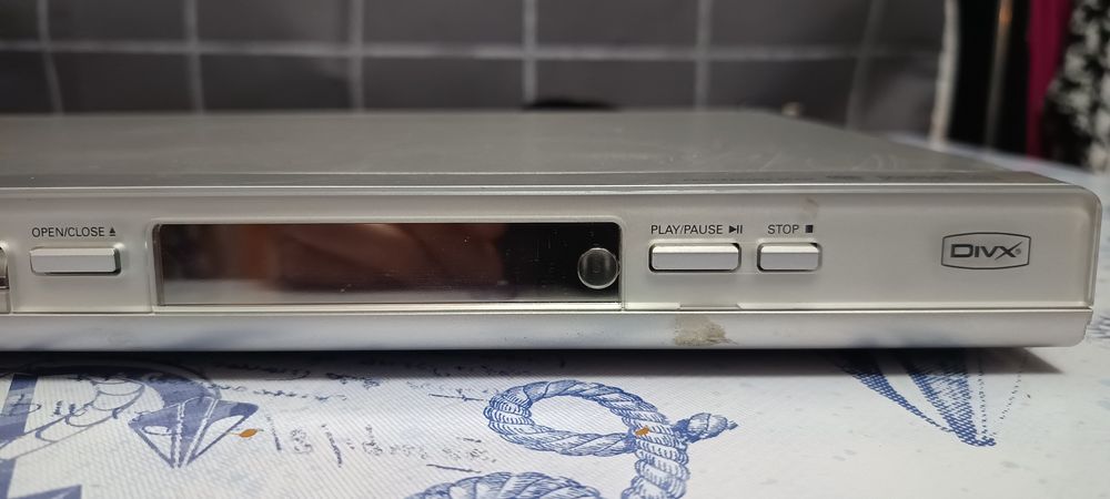 Leitor DVD Philips usado em bom estado