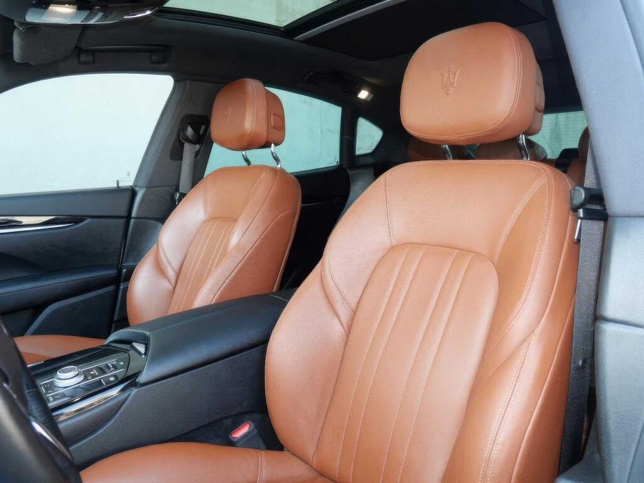 Maserati Levante      2019