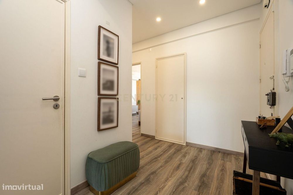 ** Espectacular Apartamento T2 Perto Do Metro De Odivelas **