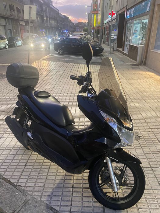 Honda PCX 125 revisada com tudo novo