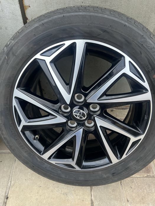 Диски з шинами Toyota Yaris  Cross 195/55 r 16