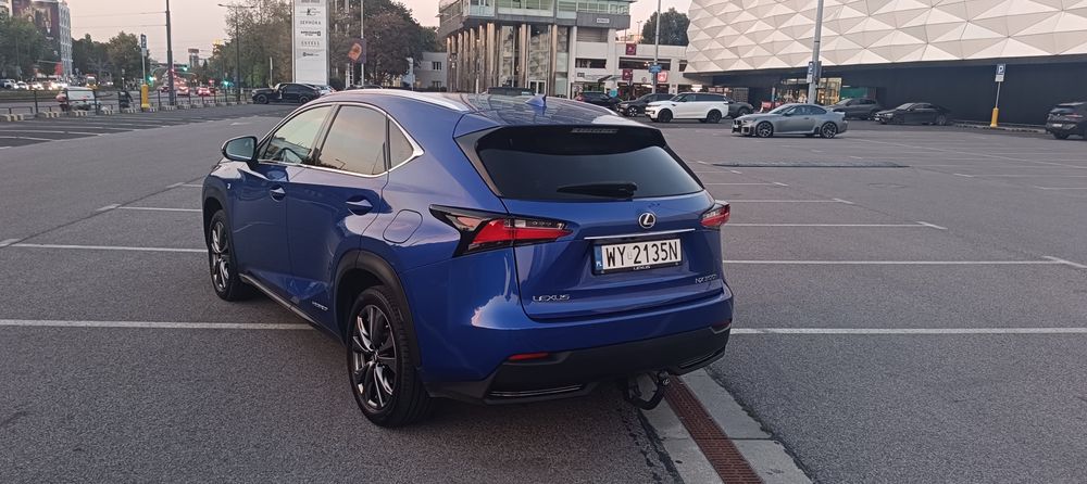Lexus NX 300h AWD F-Sport LPG