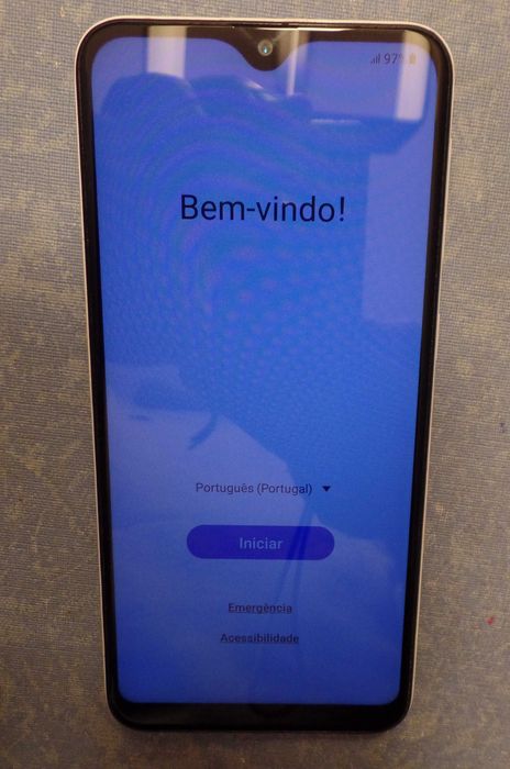 Samsung A20e functioning properly without damage or defects64751447801346122