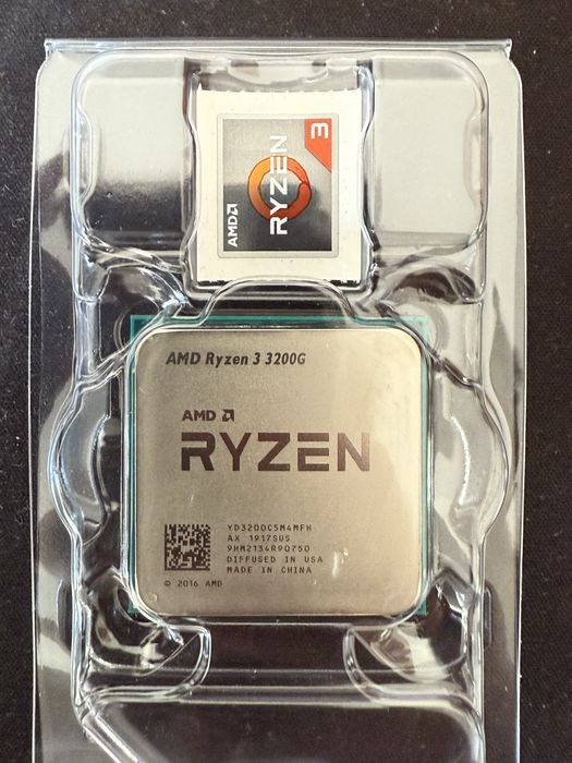 Procesor AMD Ryzen 3 3200G