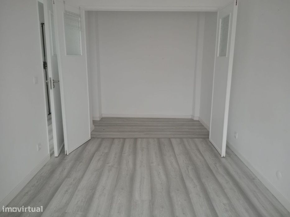 Arrendamento 1 quarto em Lisboa, Amadora