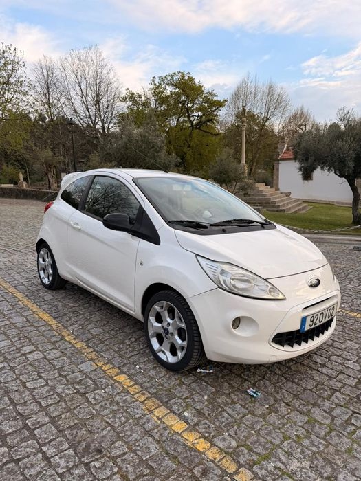 Carro  -  Ford KA