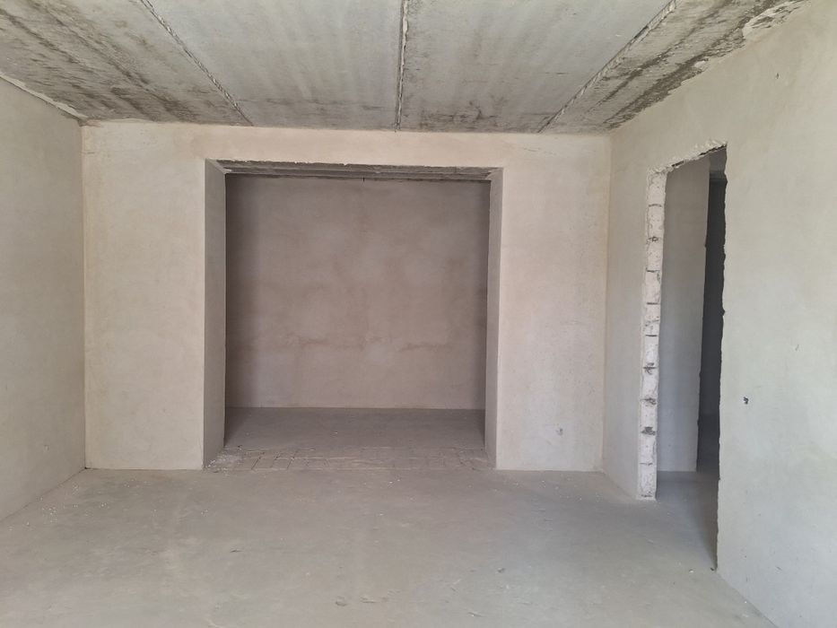 1-кімнатна 52 м з індивід ГАЗ  опаленням на вул. НОВА 31-Б в Борисполі