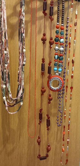 Colares - várias marcas