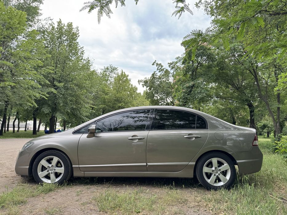 Honda Civic 4d