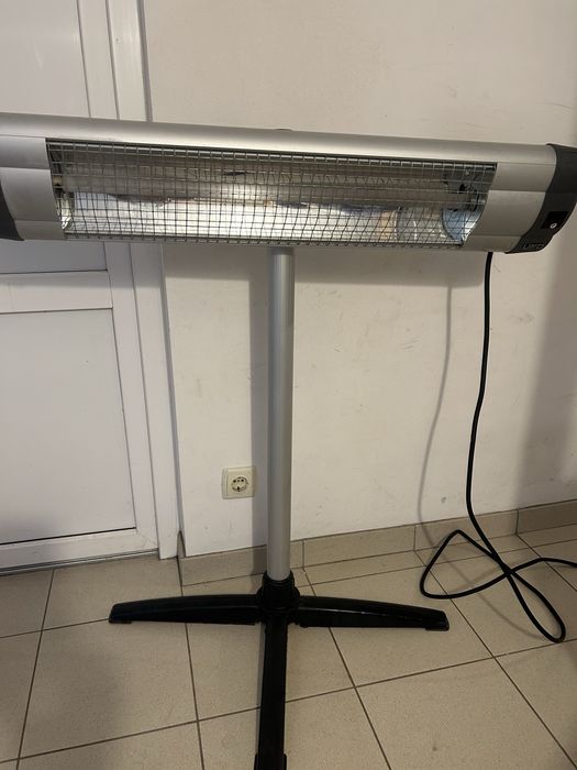Інфрачервоний обігрівач UFO EcoStar 2300W + телескопічна ніжка