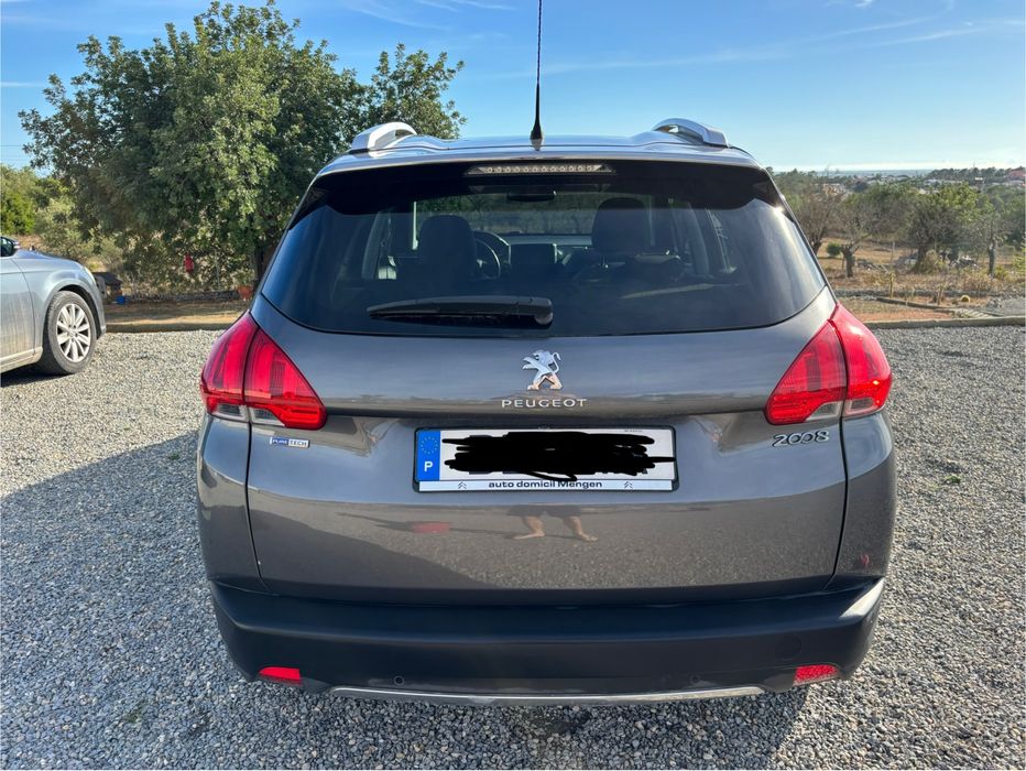 Peugeot 2008 Allure 1.2 gasolina (81kw) 2016 ano Teto Panoramico