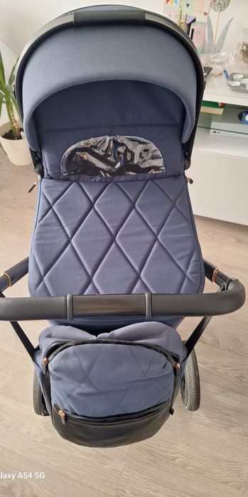 Wozek Carello Ultra 2w1 plus fotelik Avionaut z baza