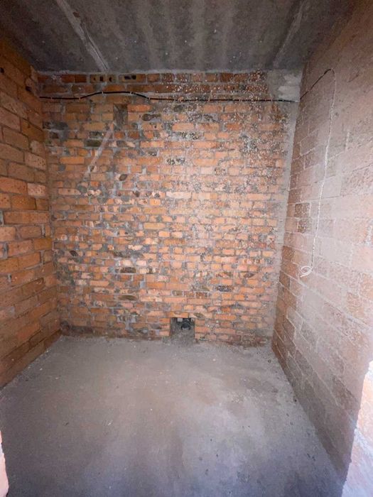 Продаж найдешевшої 1 к квартири новобудова Дубове