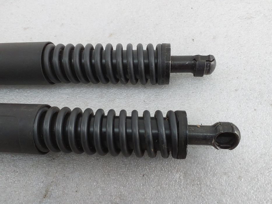 Amortecedor da mala VOLKSWAGEN Touareg (7L)