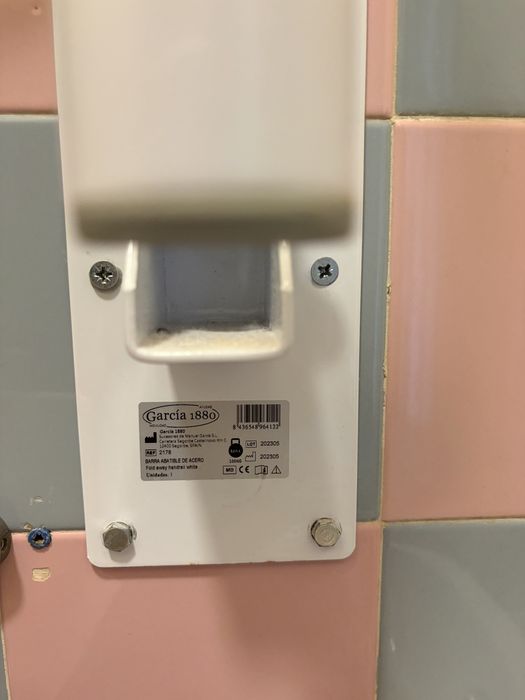 Barra WC Rebatível Apoio de Banho