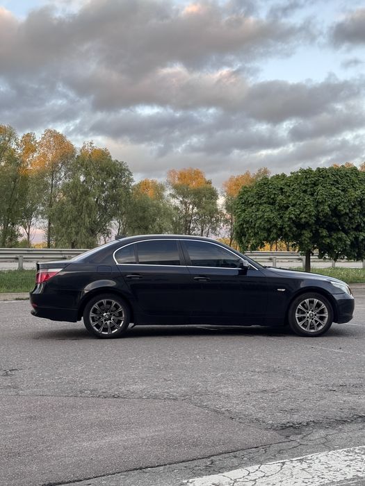 Продам Е60 АВТОМАТ