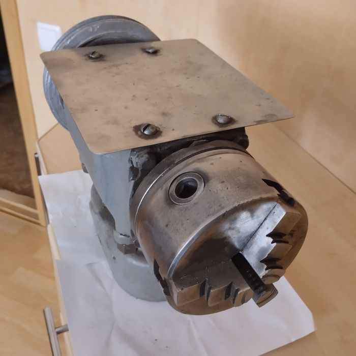 Продам передню бабку