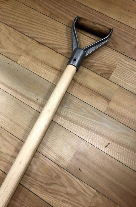 Совковая лопата стальная времен СССР 80 г. уборка снега / строит. мат