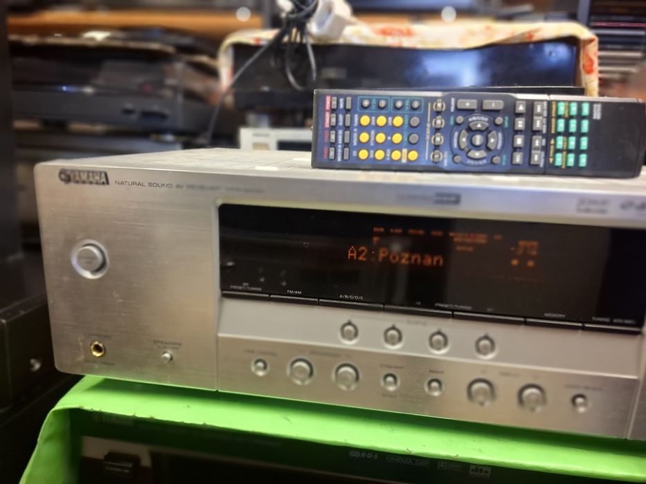 Amplituner Yamaha HTR-6030 pilot
