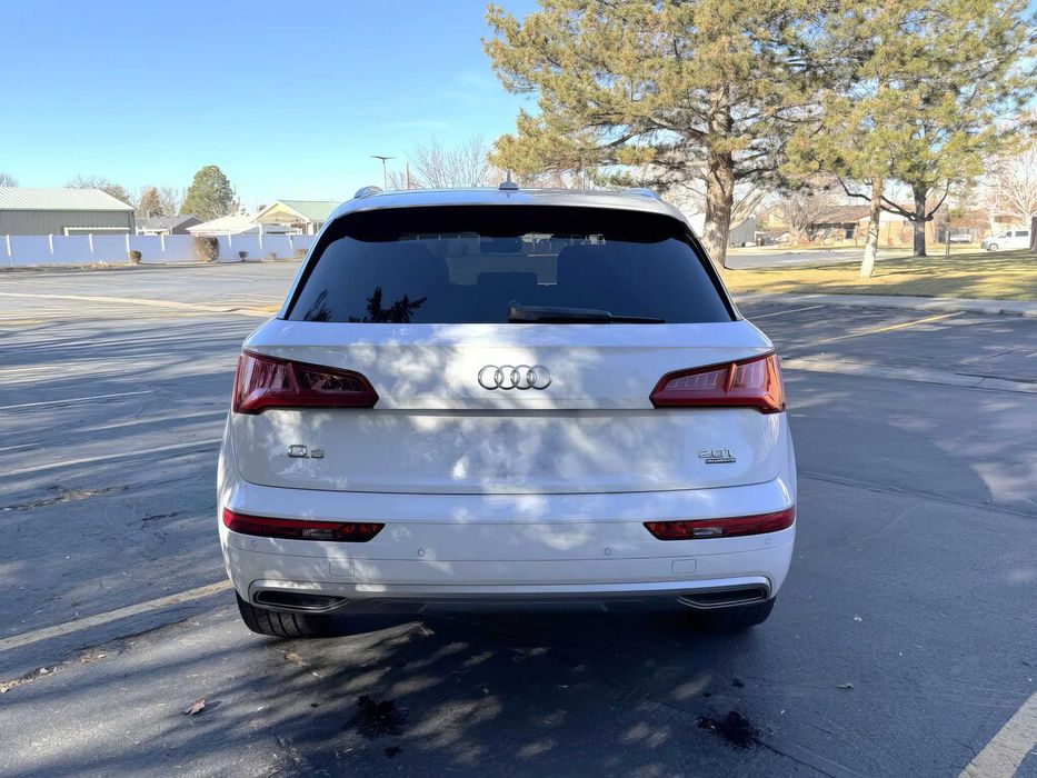 Audi Q5      2018