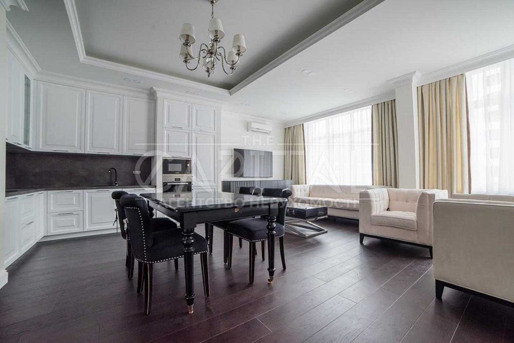 Аренда квартиры Новопечерские Липки, 4 к,  Андрея Верхогляда,15