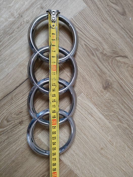 Emblemat Znaczek Audi ("OOOO")