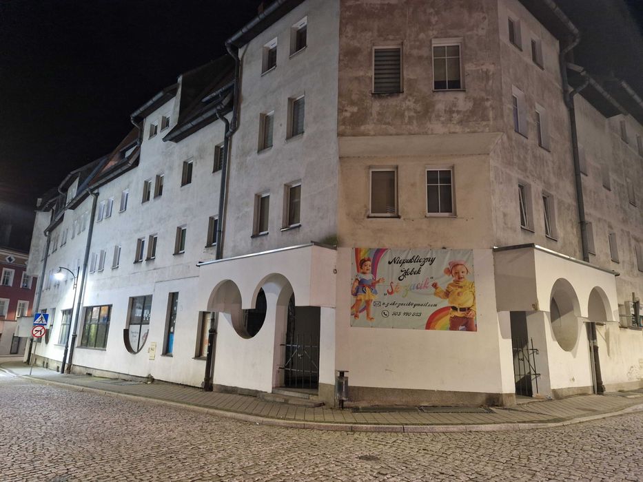 Wynajmę lokal Prudnik ul. Damrota 4 czynsz + opłaty