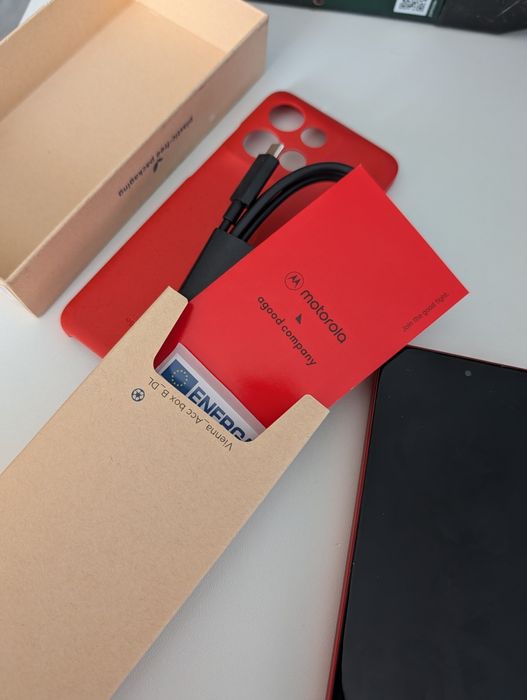 Motorola edge 50 neo jak nowy, na gwarancji