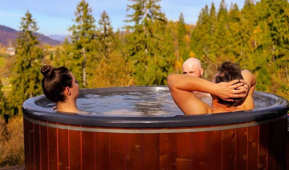 Карпатський чан. Джакузі на дровах.