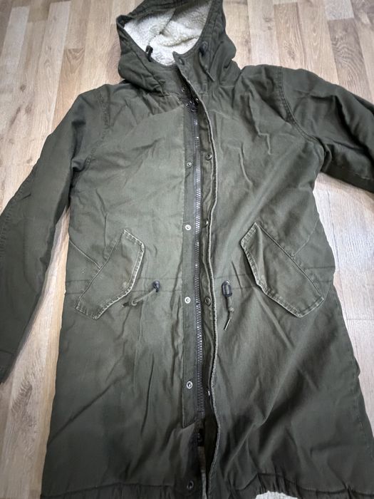 Жіноча зимова куртка( парка)