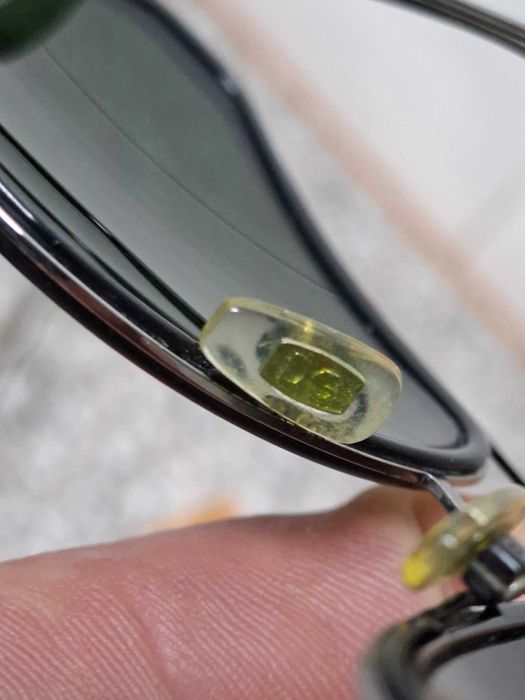 Oculos de sol Dolce & Gabbana e Hugo Boss