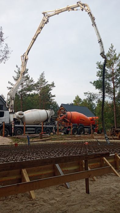 Płyty fundamentowe, ławy, konstrukcje drewniane