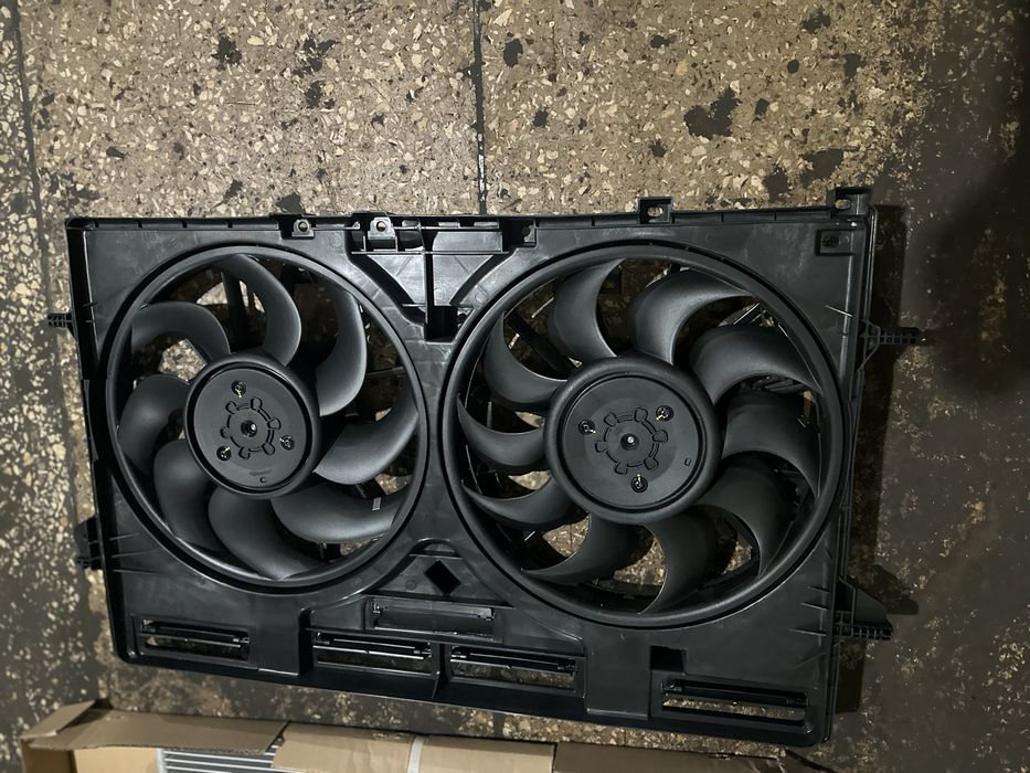 Дифузор, вентилятори охолодження 1.5L Nisan rogue 2022- 2026