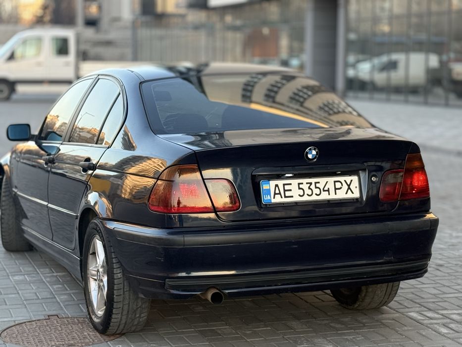 Продам BMW 3 E46 2.0d Механика