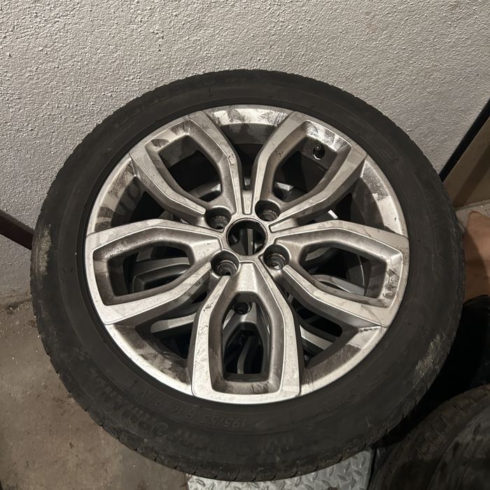 Jogo de 4 Jantes Originais Renault 16" (4x100) + Pneus 195/55 R16
