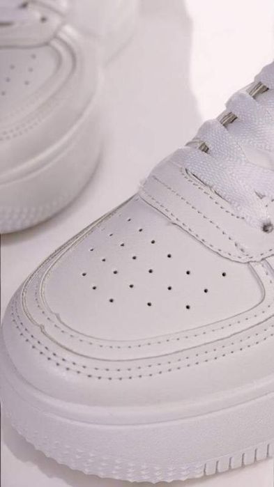 Кросівки білі жіночі хайтопи 2 моделі нові