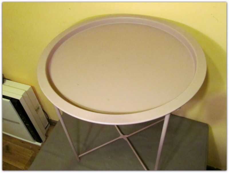 Stolik okrągły tacka Ikea RANDERUP składany turystyczny jako pomocnik