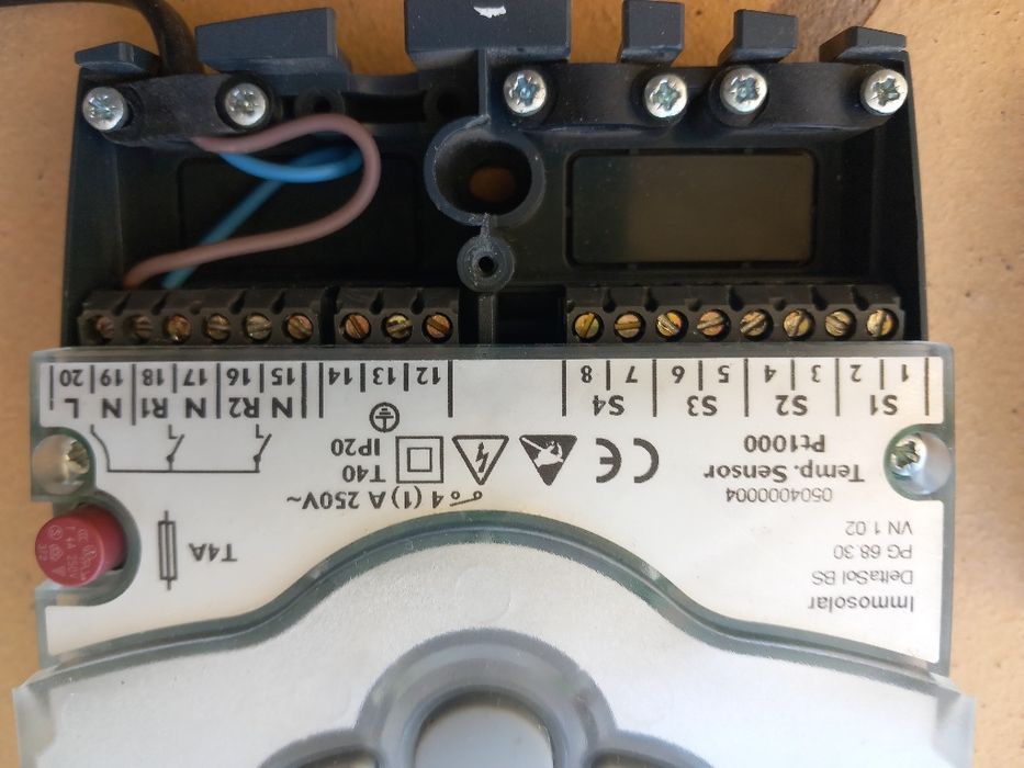 Controlador solar circulação forçada