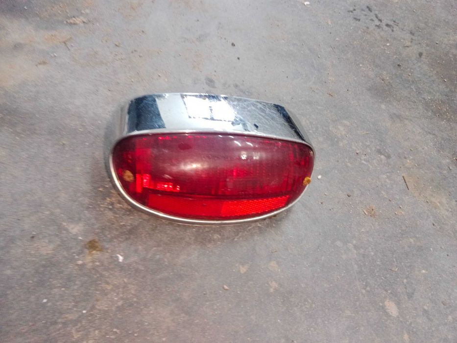 vespa et4 et 4 lx lampa tył tylna