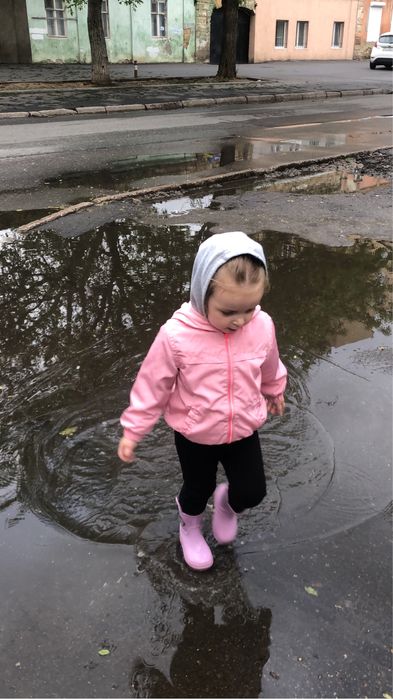 Куртка zara для дівчинки