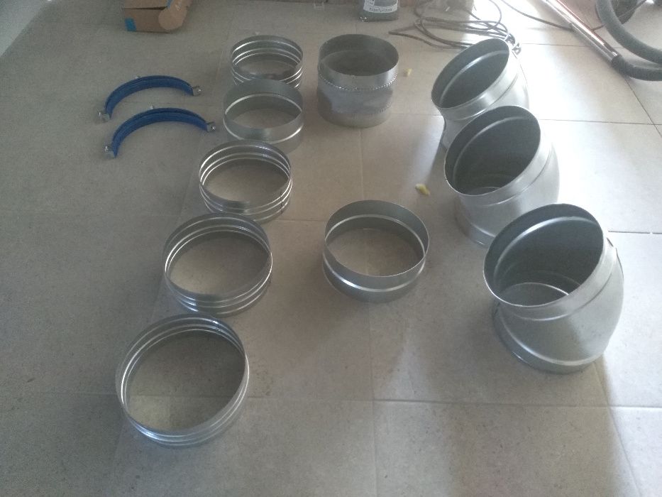Materiały wentylacyjne kolano kształtki ocynkowane spiro