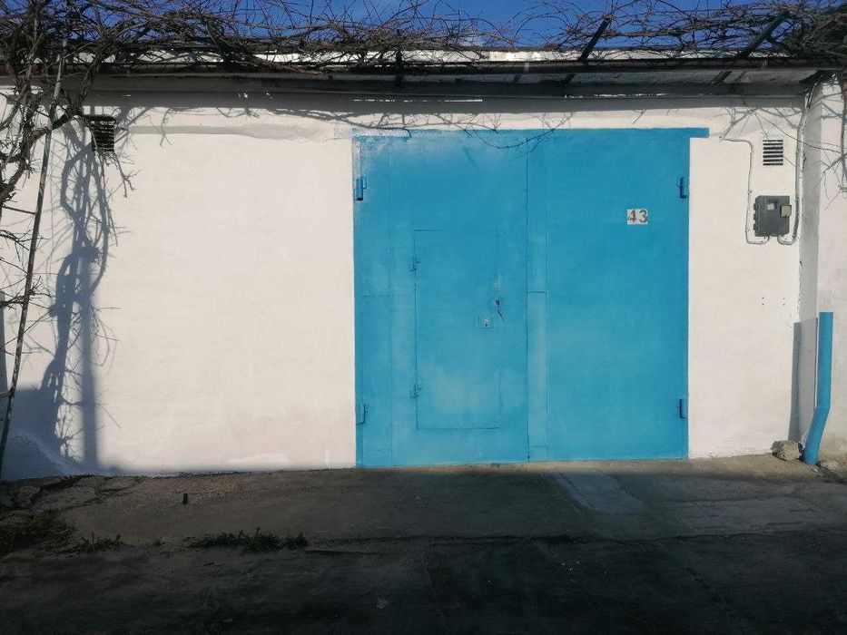Продам гараж 6х6м з підвалом